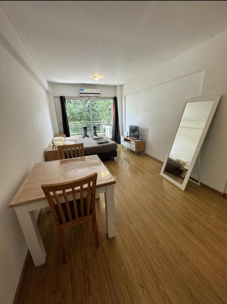 Apart W/ Fast Internet - Palermo Appartamento